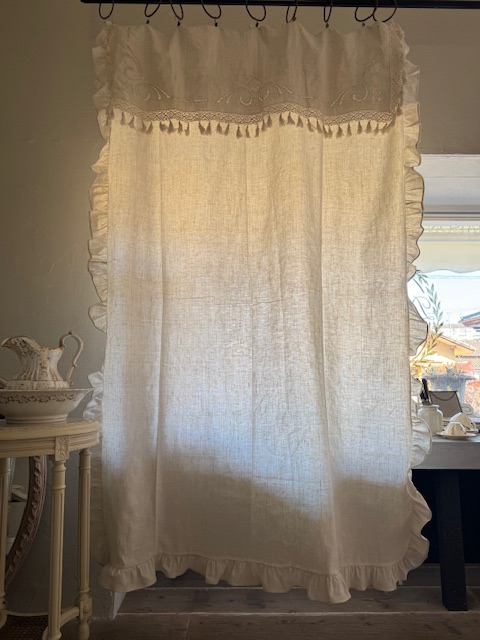 アンティークリネン カーテン A-015 新入荷アイテム/ホームファブリック フランスアンティーク 31,000円（税込み34,100円）