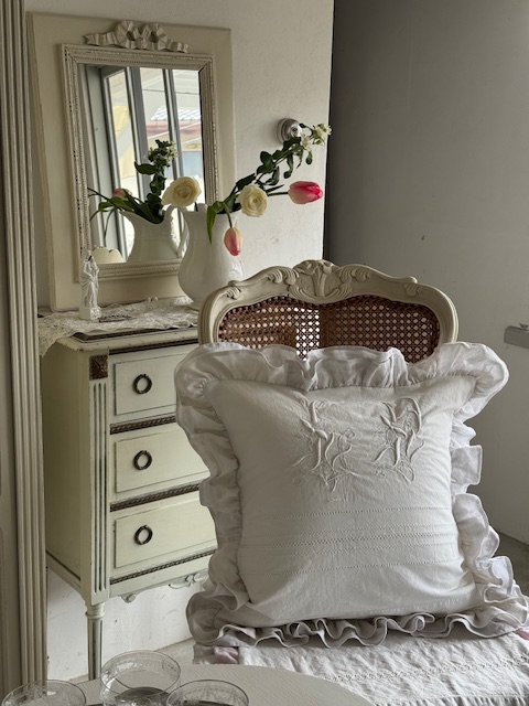 クッションカバー A-019 新入荷アイテム/ホームファブリック フランスアンティーク 21,900円（税込み24,090円）