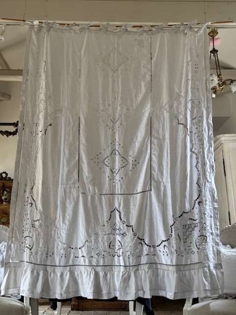 ホワイトリネンカーテン A-035 新入荷アイテム/ホームファブリック フランスアンティーク Sold out