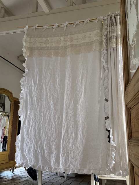 ホワイトリネンカーテン A-036B 新入荷アイテム/ホームファブリック フランスアンティーク Sold out