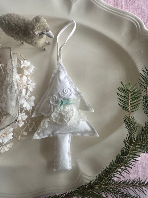 オーナメント I-367L 新入荷アイテム/ホームファブリック フランスアンティーク Sold out