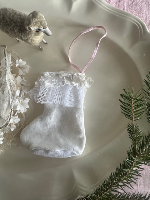 オーナメント I-367W 新入荷アイテム/ホームファブリック フランスアンティーク Sold out