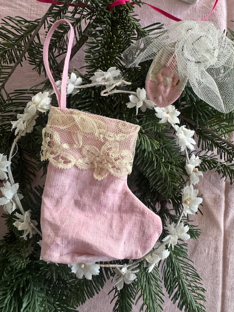 オーナメント I-372N 新入荷アイテム/ホームファブリック フランスアンティーク 3,300円(税込み3,630円)