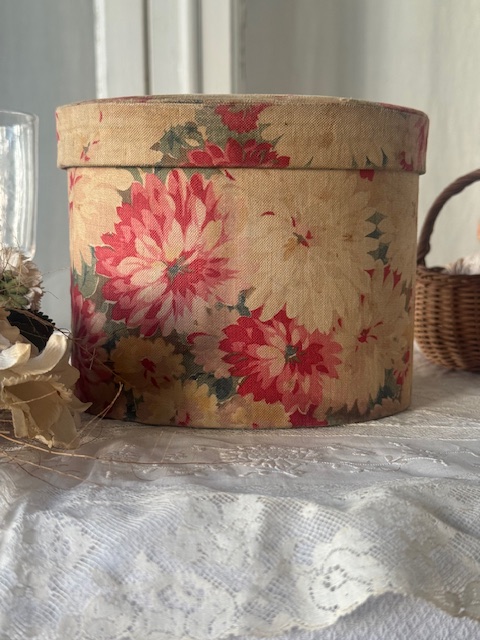 花柄カルトナージュ | フランスアンティークショップディフェランス