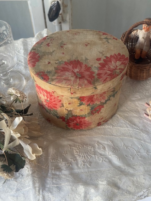 花柄カルトナージュ | フランスアンティークショップディフェランス