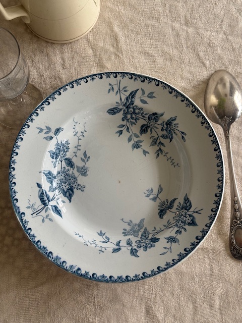 スーププレート U-179BD 新入荷アイテム/キッチン雑貨 フランスアンティーク 4,200円（税込み4,620円）