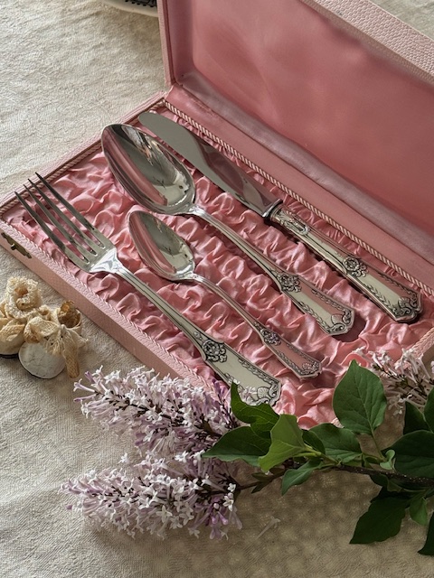 カトラリー V-006 新入荷アイテム/キッチン雑貨 フランスアンティーク 12,000円（税込み13,200円）