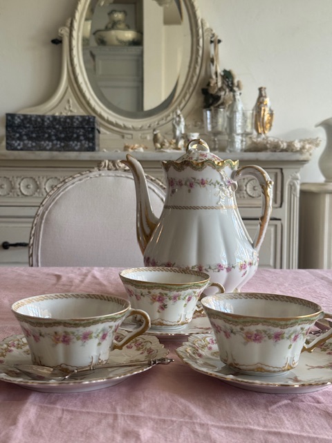 花柄カップ&ソーサー V-182B キッチン雑貨/新入荷アイテム フランスアンティーク Sold out