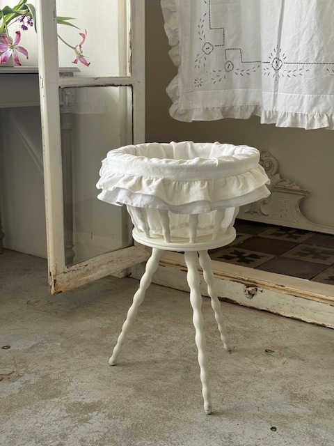 トラバイユーズ V-253 新入荷アイテム/小型家具 フランスアンティーク Sold out