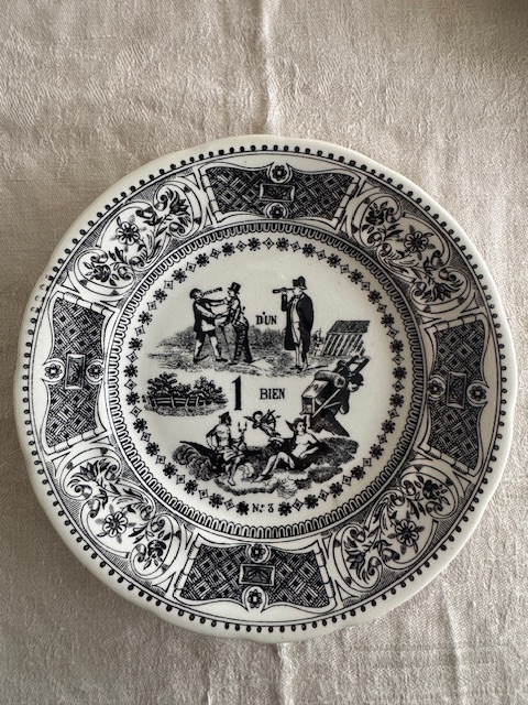 ジアンプレート V-254D 新入荷アイテム/キッチン雑貨 フランスアンティーク 5,900円（税込み6,490円）