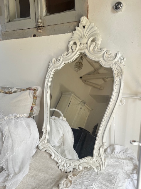 装飾ミラー V-297 新入荷アイテム/小型家具 フランスアンティーク 41,000円（税込み45,100円）