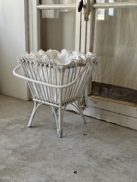 トラバイユーズ V-324 新入荷アイテム/小型家具 フランスアンティーク Sold out