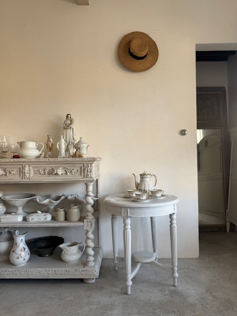 サイドテーブル V-351 新入荷アイテム/テーブル フランスアンティーク Sold out