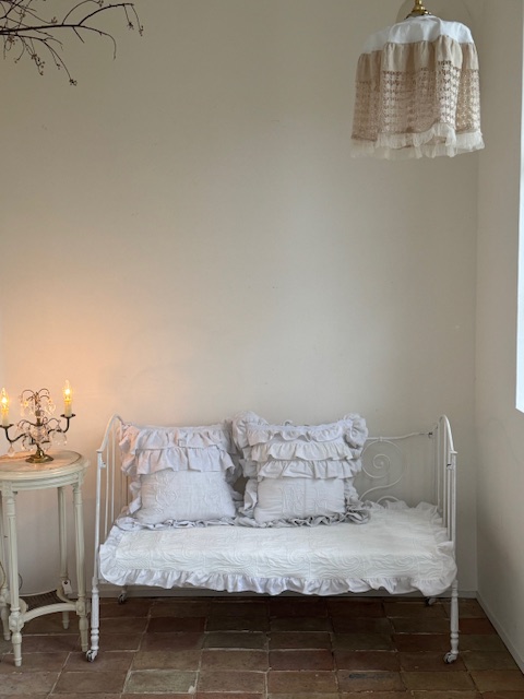 アイアン ベビーベッドソファー V-37AA イス/新入荷アイテム フランスアンティーク Sold out