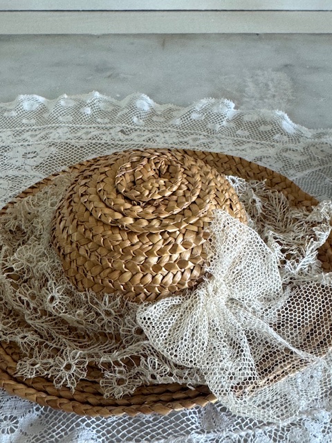 ドール用麦わら帽子 V-42B 新入荷アイテム/インテリア雑貨 フランスアンティーク Sold out